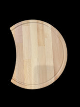 Load image into Gallery viewer, BR36 Wooden chopping or serving board Approx 38cm x 30
